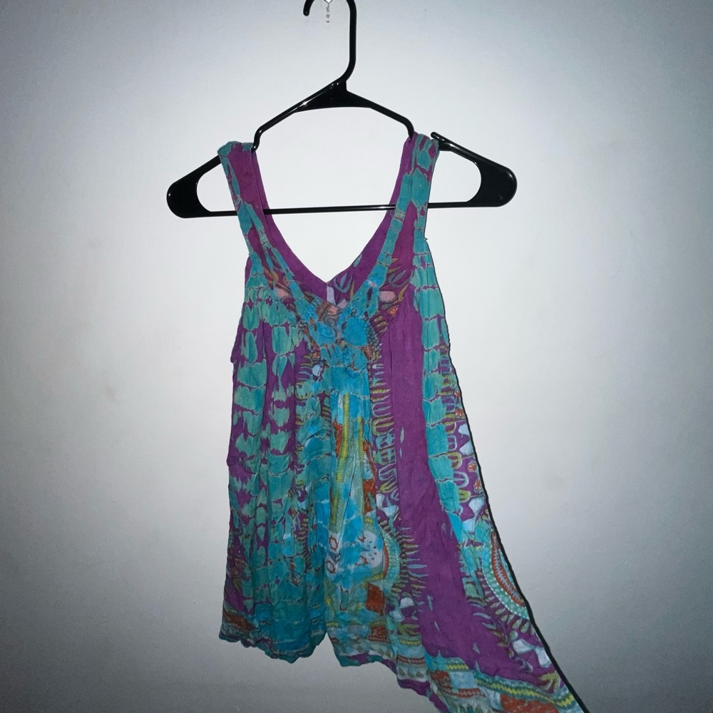 Colorful Sleeveless Asymmetrical Top